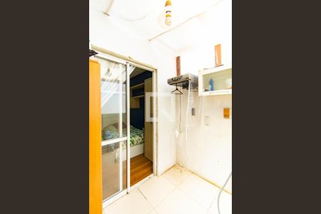 Casa à venda com 170m², 3 quartos e 2 vagasSacada/Quarto 3