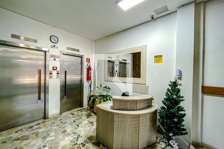 Apartamento à venda com 39m², 1 quarto e sem vagaÁrea comum