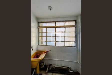 Apartamento à venda com 39m², 1 quarto e sem vagaÁrea de Serviço