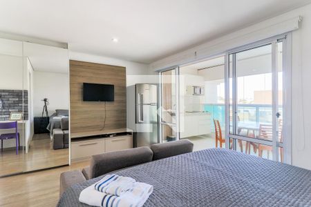 Apartamento à venda com 34m², 1 quarto e sem vagaSala/Quarto