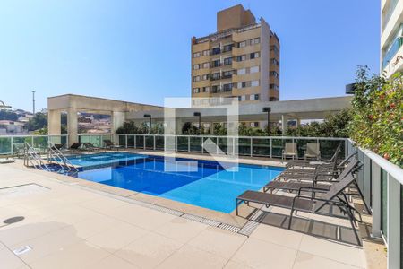 Apartamento à venda com 34m², 1 quarto e sem vagaÁrea comum - Piscina