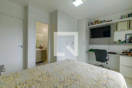 Casa de condomínio à venda com 329m², 4 quartos e 2 vagasSuíte 3