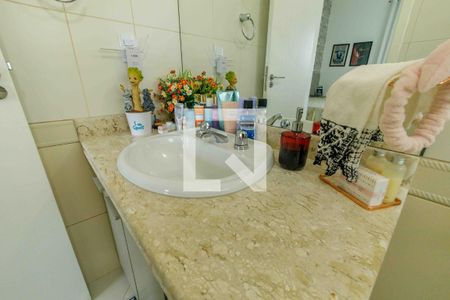 Casa de condomínio à venda com 329m², 4 quartos e 2 vagasBanheiro da Suíte 3