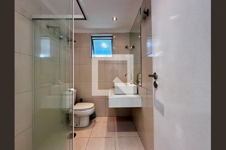 Apartamento à venda com 72m², 2 quartos e 1 vagaBanheiro 