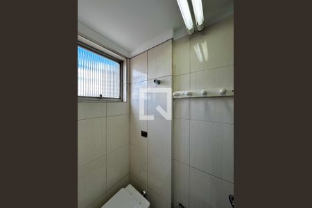 Apartamento à venda com 72m², 2 quartos e 1 vagaBanheiro de Serviço
