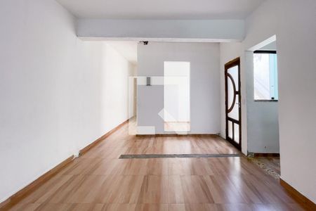 Sala  de casa de condomínio para alugar com 2 quartos, 125m² em Novo Horizonte, São Bernardo do Campo