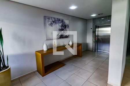 Apartamento à venda com 66m², 2 quartos e 1 vagaHall de entrada