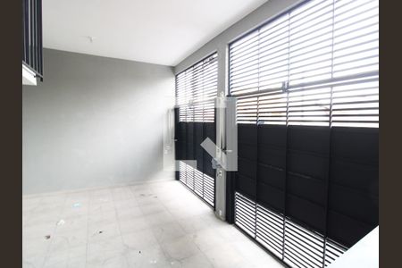Garagem de apartamento para alugar com 1 quarto, 30m² em Vila Nova Cachoeirinha, São Paulo