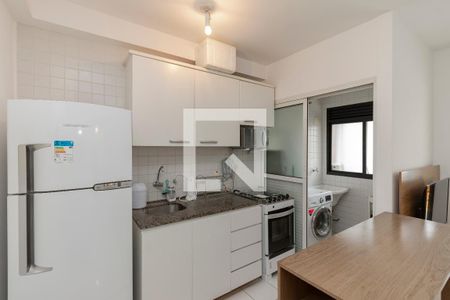 Apartamento à venda com 37m², 1 quarto e 1 vaga Apartamento à venda com 37m², 1 quarto e 1 vagaCozinha