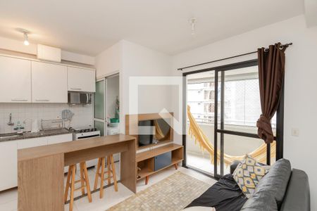 Sala de apartamento para alugar com 1 quarto, 37m² em Cidade Monções, São Paulo