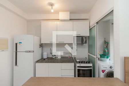 Cozinha de apartamento para alugar com 1 quarto, 37m² em Cidade Monções, São Paulo
