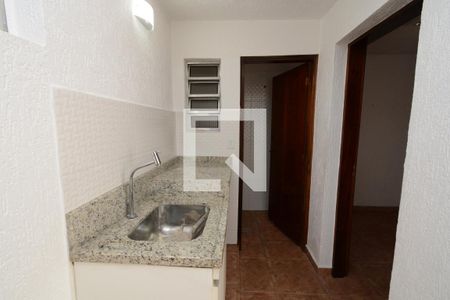 Casa para alugar com 111m², 2 quartos e 1 vagaÁrea de Serviço