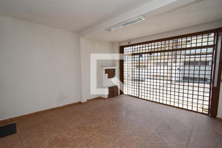 Casa para alugar com 111m², 2 quartos e 1 vagaGaragem