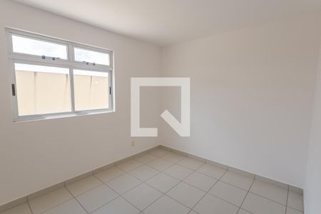 Suíte de apartamento para alugar com 3 quartos, 280m² em Cachoeirinha, Belo Horizonte