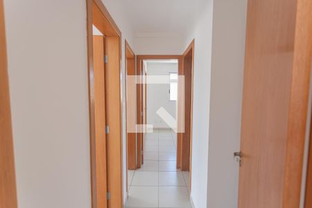 Corredor de apartamento para alugar com 3 quartos, 280m² em Cachoeirinha, Belo Horizonte