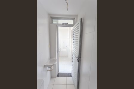 Apartamento para alugar com 280m², 3 quartos e 2 vagas Apartamento para alugar com 280m², 3 quartos e 2 vagasBanheiro de Serviço