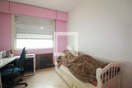 Apartamento à venda com 158m², 4 quartos e 1 vaga Apartamento à venda com 158m², 4 quartos e 1 vagaQuarto 2