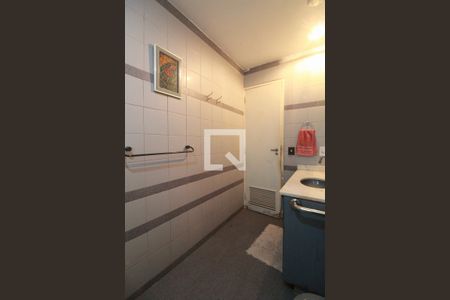 Apartamento à venda com 158m², 4 quartos e 1 vaga Apartamento à venda com 158m², 4 quartos e 1 vagaBanheiro da suíte