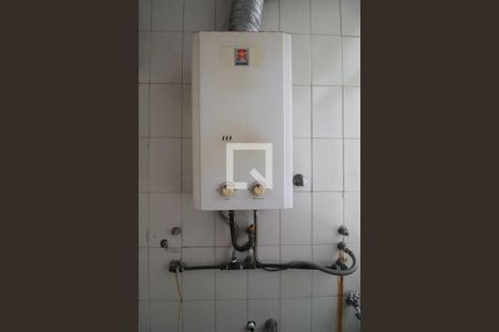 Apartamento à venda com 158m², 4 quartos e 1 vaga Apartamento à venda com 158m², 4 quartos e 1 vagaQuarto 1 da Área de serviço - aquecedor