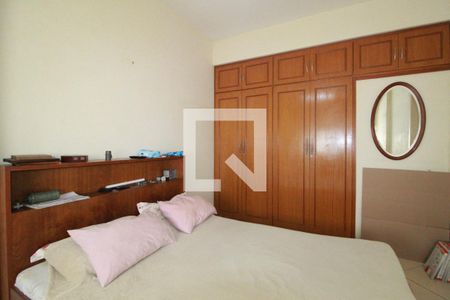 Apartamento à venda com 158m², 4 quartos e 1 vaga Apartamento à venda com 158m², 4 quartos e 1 vagaQuarto 1