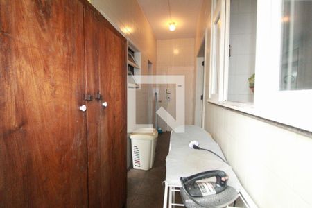 Apartamento à venda com 158m², 4 quartos e 1 vaga Apartamento à venda com 158m², 4 quartos e 1 vagaÁrea de serviço