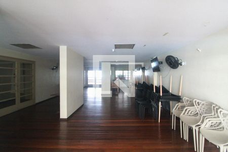 Apartamento à venda com 158m², 4 quartos e 1 vaga Apartamento à venda com 158m², 4 quartos e 1 vagaÁrea comum - salão de festa