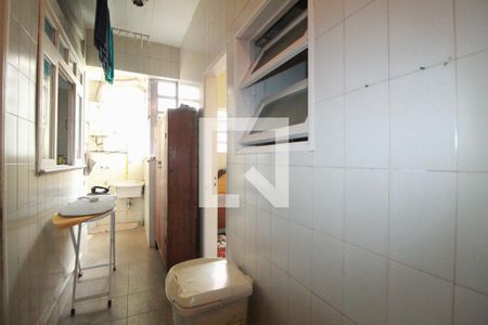 Apartamento à venda com 158m², 4 quartos e 1 vaga Apartamento à venda com 158m², 4 quartos e 1 vagaÁrea de serviço