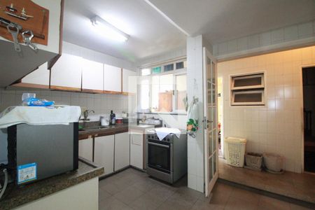 Apartamento à venda com 158m², 4 quartos e 1 vaga Apartamento à venda com 158m², 4 quartos e 1 vagaCozinha