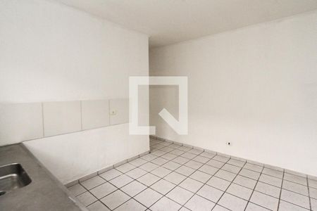Casa à venda com 80m², 2 quartos e 1 vaga Casa à venda com 80m², 2 quartos e 1 vagaCozinha