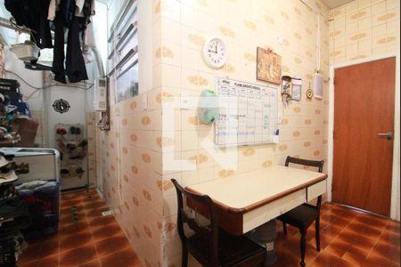 Apartamento à venda com 103m², 3 quartos e sem vaga Apartamento à venda com 103m², 3 quartos e sem vagaCozinha