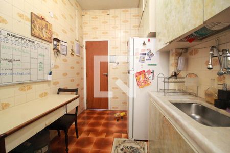 Apartamento à venda com 103m², 3 quartos e sem vaga Apartamento à venda com 103m², 3 quartos e sem vagaCozinha