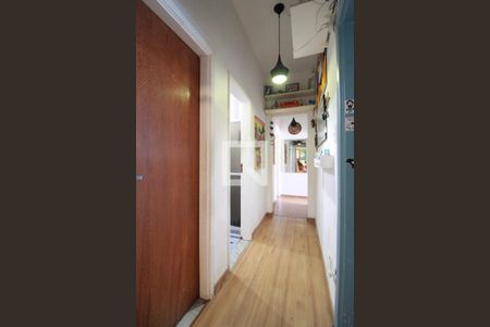Apartamento à venda com 103m², 3 quartos e sem vaga Apartamento à venda com 103m², 3 quartos e sem vagaBanheiro social - corredor de acesso