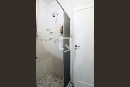 Apartamento à venda com 103m², 3 quartos e sem vaga Apartamento à venda com 103m², 3 quartos e sem vagaBanheiro social