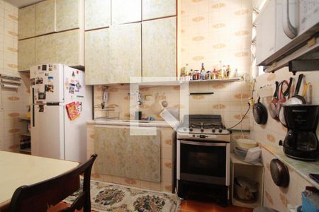 Apartamento à venda com 103m², 3 quartos e sem vaga Apartamento à venda com 103m², 3 quartos e sem vagaCozinha