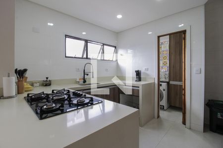 Apartamento para alugar com 110m², 2 quartos e 2 vagas Apartamento para alugar com 110m², 2 quartos e 2 vagasCozinha