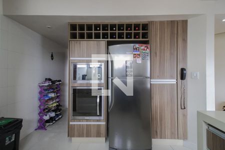 Apartamento para alugar com 110m², 2 quartos e 2 vagas Apartamento para alugar com 110m², 2 quartos e 2 vagasCozinha