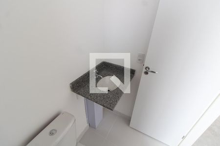 Apartamento à venda com 58m², 2 quartos e 2 vagasBanheiro da Suíte