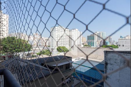 Apartamento à venda com 33m², 1 quarto e sem vaga Apartamento à venda com 33m², 1 quarto e sem vagaVaranda da Sala - Vista