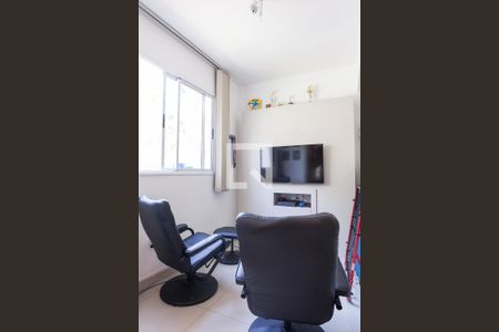 Casa de condomínio à venda com 127m², 3 quartos e 2 vagassala