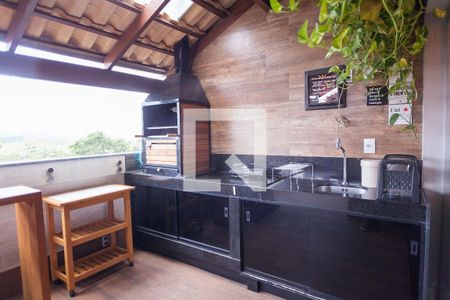 Casa de condomínio à venda com 127m², 3 quartos e 2 vagasChurrasqueira