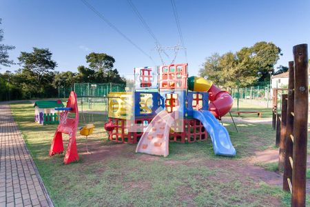 Casa de condomínio à venda com 127m², 3 quartos e 2 vagasPlayground