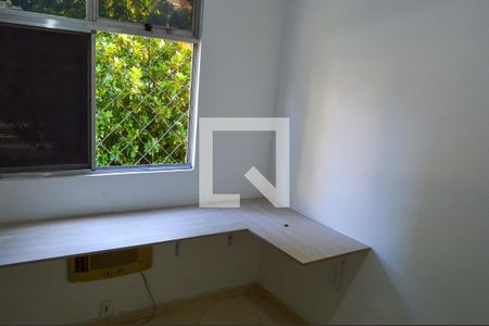 Quarto 2 de apartamento à venda com 2 quartos, 60m² em Taquara, Rio de Janeiro