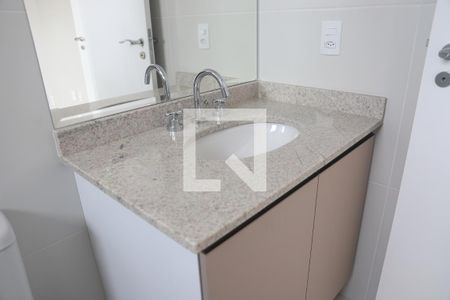 Apartamento à venda com 181m², 4 quartos e 3 vagasBanheiro da Suíte 4