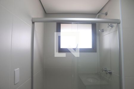 Apartamento à venda com 181m², 4 quartos e 3 vagasBanheiro da Suíte 1