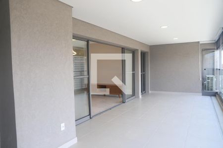 Apartamento à venda com 181m², 4 quartos e 3 vagasSacada