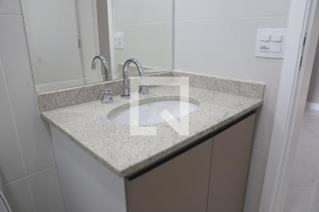 Apartamento à venda com 181m², 4 quartos e 3 vagasBanheiro da Suíte 1