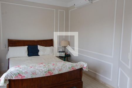 Casa de condomínio à venda com 520m², 4 quartos e 6 vagasSuíte 3