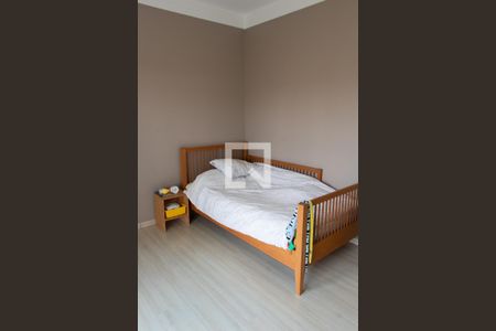 Casa de condomínio à venda com 520m², 4 quartos e 6 vagasSuíte 1