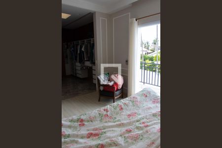 Casa de condomínio à venda com 520m², 4 quartos e 6 vagasSuíte 3