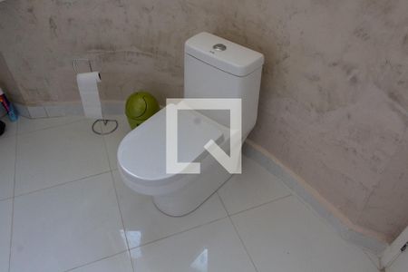 Casa de condomínio à venda com 520m², 4 quartos e 6 vagasLavabo